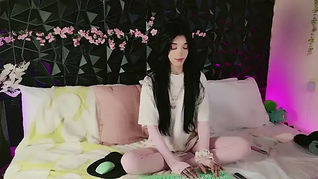 Finibondi online show from 09/23/25, 06:16