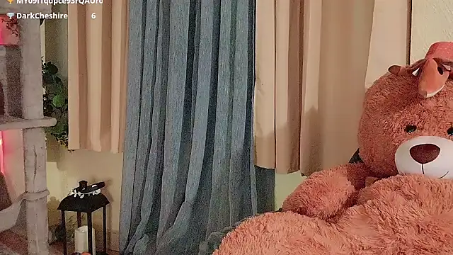 Snapshot of Finibondi chatting on 03/24/26, 07:35 Finibondi online show from 03/24/26, 07:35