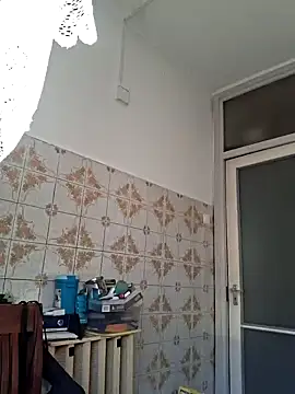 Snapshot of Huncutkuki chatting on 02/21/25, 06:29 Huncutkuki online show from 02/21/25, 06:29