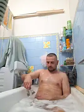 Snapshot of Huncutkuki chatting on 02/25/25, 05:25 Huncutkuki online show from 02/25/25, 05:25