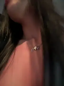 Snapshot of Alexandra_duque chatting on 09/24/25, 08:23 Alexandra duque online show from 09/24/25, 08:23