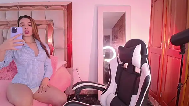 emilyaboott online show from 04/16/26, 09:15