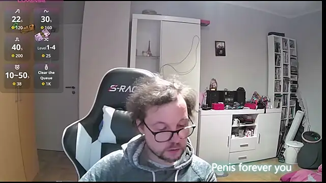 Snapshot of larsgessner30 chatting on 01/07/26, 07:16 larsgessner30 online show from 01/07/26, 07:16