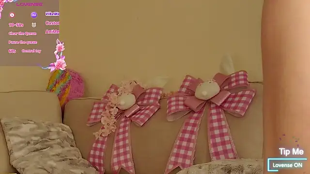 Milky flexy cat online show from 06/01/26, 01:57