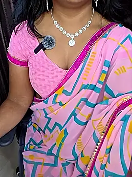 Snapshot of Tanvi-patil chatting on 03/14/26, 05:07 Tanvi-patil online show from 03/14/26, 05:07