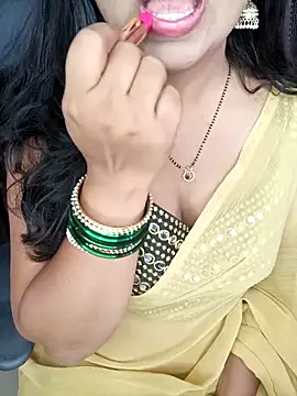 Snapshot of Tanvi-patil chatting on 03/16/26, 05:13 Tanvi-patil online show from 03/16/26, 05:13