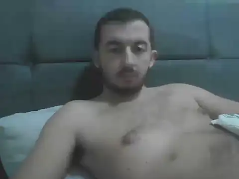 laynufff online show from 12/01/25, 04:12