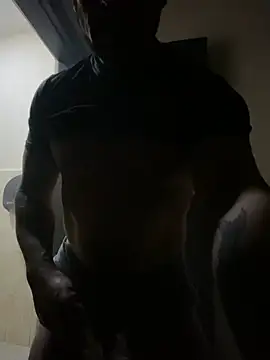 Snapshot of FumesClouds chatting on 01/07/25, 12:03 FumesClouds online show from 01/07/25, 12:03