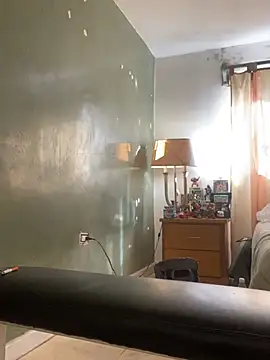 Snapshot of FumesClouds chatting on 01/12/25, 10:01 FumesClouds online show from 01/12/25, 10:01