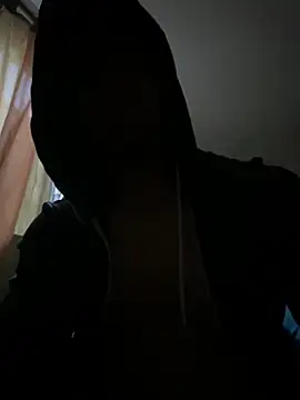 Snapshot of FumesClouds chatting on 01/13/25, 03:04 FumesClouds online show from 01/13/25, 03:04