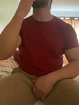 Snapshot of FumesClouds chatting on 01/22/25, 10:05 FumesClouds online show from 01/22/25, 10:05