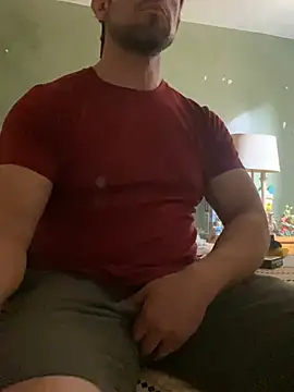 Snapshot of FumesClouds chatting on 02/14/25, 11:31 FumesClouds online show from 02/14/25, 11:31