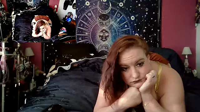 Snapshot of Foxy_Roxy69 chatting on 10/09/25, 10:08 Foxy Roxy69 online show from 10/09/25, 10:08