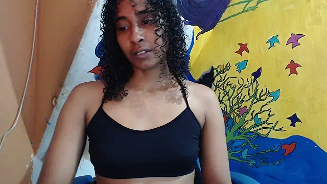 Snapshot of yohatinelly07 chatting on 10/25/25, 09:31 yohatinelly07 online show from 10/25/25, 09:31