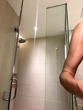 JuicyFruits93 online show from 01/14/26, 06:52