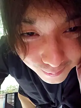 Snapshot of MANNZAAo06 chatting on 10/08/25, 04:10 MANNZAAo06 online show from 10/08/25, 04:10