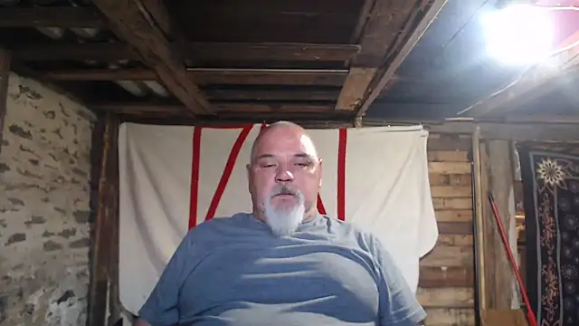 Snapshot of Newfiesausage1972 chatting on 05/18/26, 12:00 Newfiesausage1972 online show from 05/18/26, 12:00