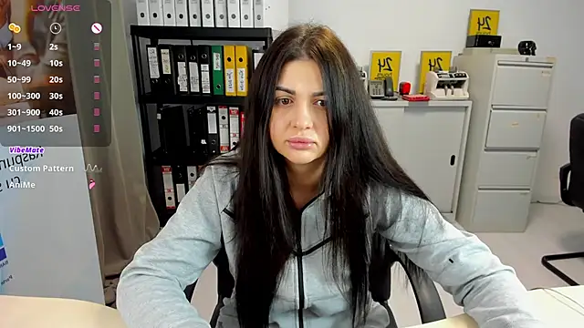 Snapshot of TiffanySweet chatting on 12/09/24, 07:18 TiffanySweet online show from 12/09/24, 07:18