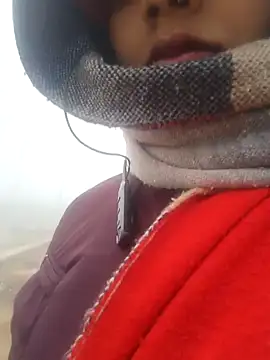 Snapshot of Simaran_bhabhi chatting on 02/09/25, 01:44 Simaran bhabhi online show from 02/09/25, 01:44