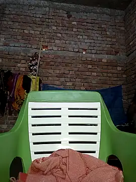 Snapshot of Simaran_bhabhi chatting on 03/02/25, 08:27 Simaran bhabhi online show from 03/02/25, 08:27