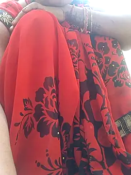 Snapshot of Simaran_bhabhi chatting on 03/21/25, 01:13 Simaran bhabhi online show from 03/21/25, 01:13