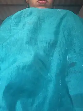 Snapshot of Simaran_bhabhi chatting on 11/23/25, 01:49 Simaran bhabhi online show from 11/23/25, 01:49