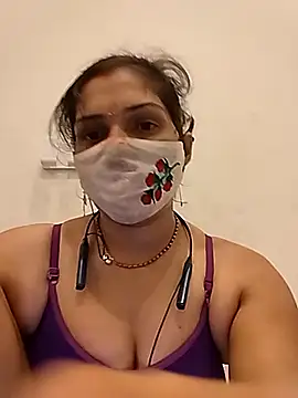 Snapshot of Simaran_bhabhi chatting on 03/09/26, 02:21 Simaran bhabhi online show from 03/09/26, 02:21