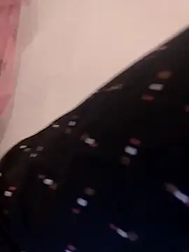 Snapshot of Simaran_bhabhi chatting on 03/11/26, 08:31 Simaran bhabhi online show from 03/11/26, 08:31