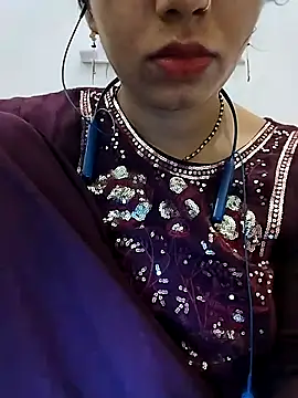 Snapshot of Simaran_bhabhi chatting on 03/20/26, 01:43 Simaran bhabhi online show from 03/20/26, 01:43