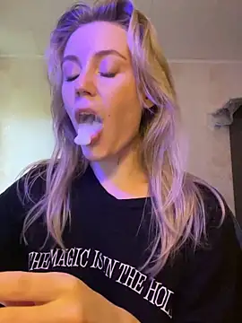 meanexx online show from 10/08/25, 08:56