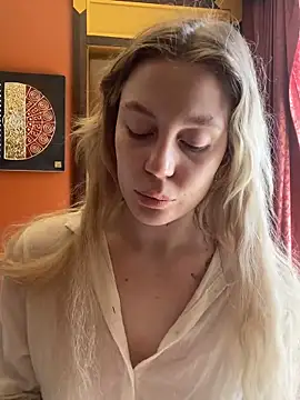 Snapshot of meanexx chatting on 03/20/26, 06:40 meanexx online show from 03/20/26, 06:40