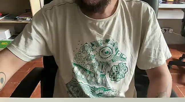 Snapshot of s4di_switcher chatting on 01/07/25, 02:19 s4di switcher online show from 01/07/25, 02:19