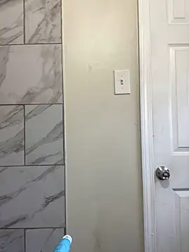 Snapshot of 1BeautyN1Beast chatting on 12/11/24, 06:20 1BeautyN1Beast online show from 12/11/24, 06:20