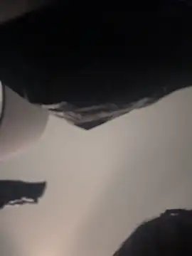 Snapshot of 1BeautyN1Beast chatting on 09/10/25, 03:01 1BeautyN1Beast online show from 09/10/25, 03:01