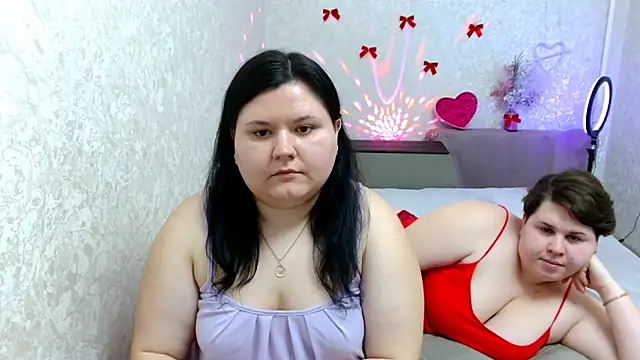 BeckyAndHellen online show from 02/11/25, 01:20