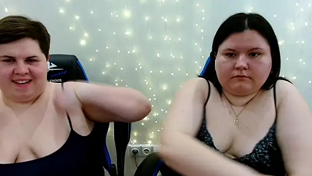 BeckyAndHellen online show from 04/27/26, 10:08