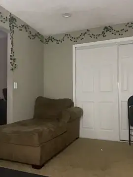 Shuggabutt online show from 01/05/25, 11:37