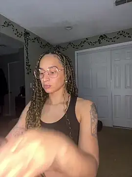 Shuggabutt online show from 01/11/25, 07:28