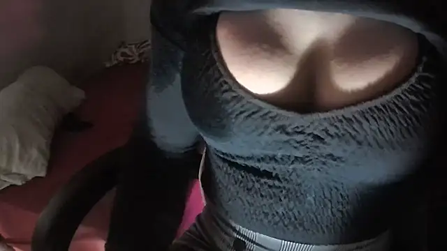 Snapshot of MartaMoon96 chatting on 12/24/24, 07:00 MartaMoon96 online show from 12/24/24, 07:00