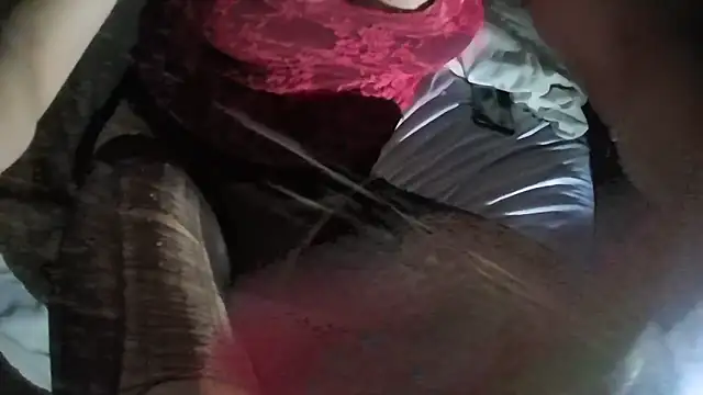 Snapshot of MartaMoon96 chatting on 09/29/25, 03:00 MartaMoon96 online show from 09/29/25, 03:00