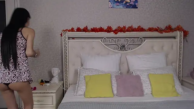 Lina Robbins online show from 11/07/25, 09:37