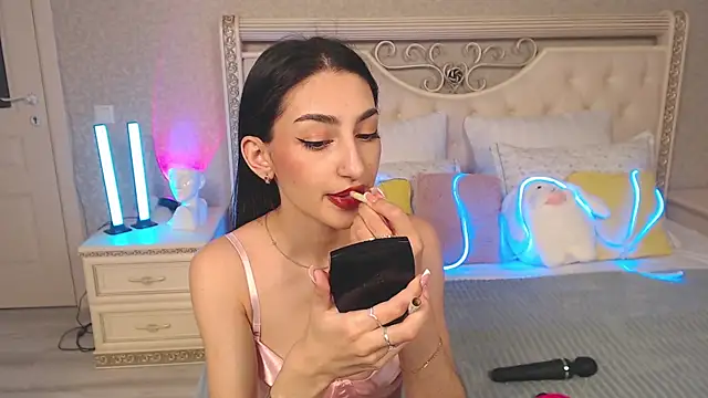Snapshot of Lina_Robbins chatting on 03/19/26, 12:47 Lina Robbins online show from 03/19/26, 12:47