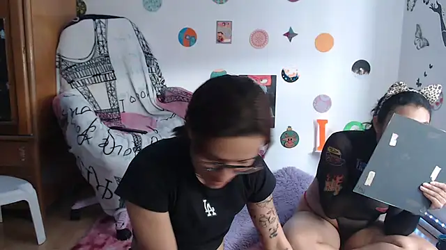 Yaumiko online show from 02/20/25, 04:14