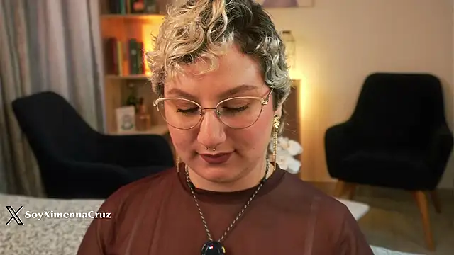 Snapshot of Ximenna_Cruz chatting on 03/20/26, 08:57 Ximenna Cruz online show from 03/20/26, 08:57