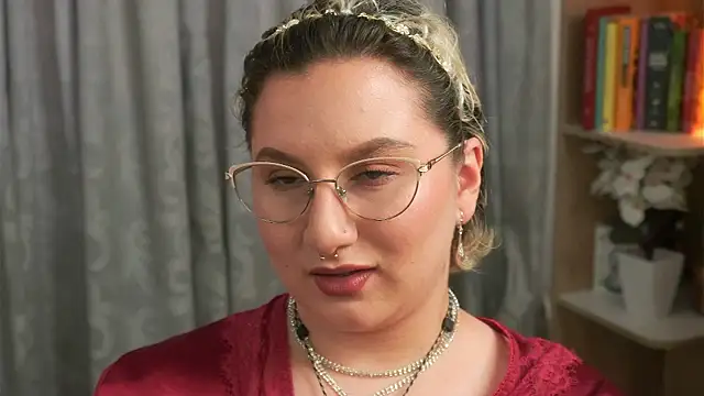 Snapshot of Ximenna_Cruz chatting on 03/29/26, 08:09 Ximenna Cruz online show from 03/29/26, 08:09