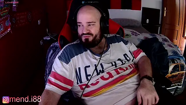 Snapshot of menditeta1 chatting on 02/24/25, 09:00 menditeta1 online show from 02/24/25, 09:00