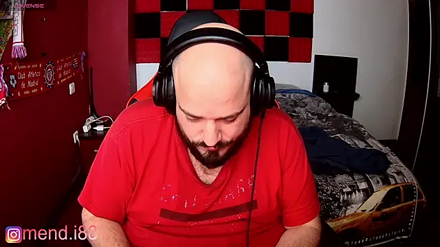 Snapshot of menditeta1 chatting on 02/27/25, 12:10 menditeta1 online show from 02/27/25, 12:10