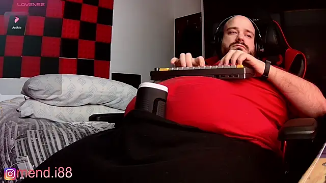 Snapshot of menditeta1 chatting on 02/28/25, 11:23 menditeta1 online show from 02/28/25, 11:23