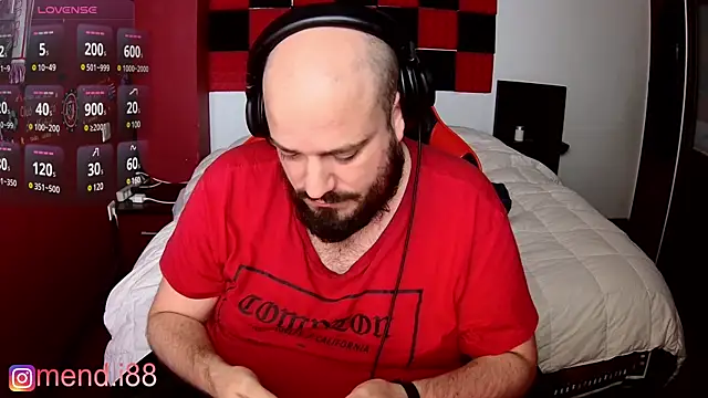 Snapshot of menditeta1 chatting on 03/06/25, 11:53 menditeta1 online show from 03/06/25, 11:53