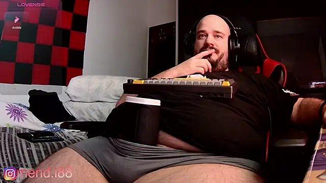 Snapshot of menditeta1 chatting on 03/12/25, 05:35 menditeta1 online show from 03/12/25, 05:35